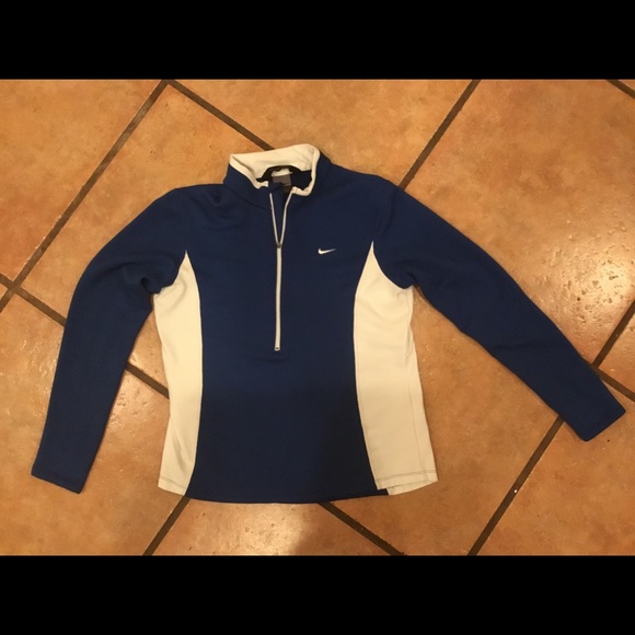 NIKE SPHERE Half zip pull over - Picture 5 of 6